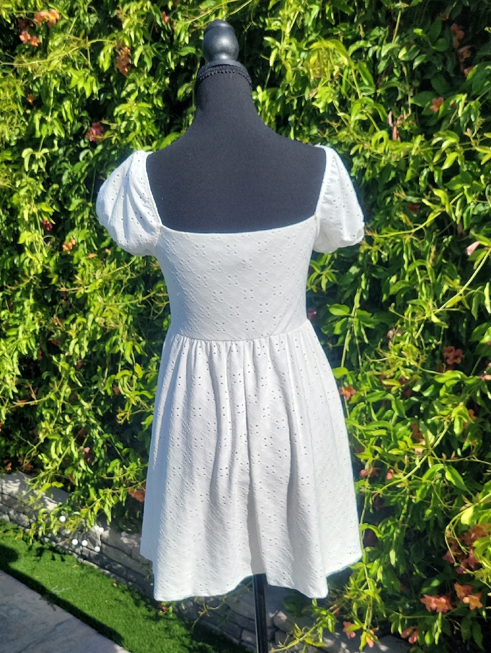White Eyelet Puff-Sleeve Boho Mini Dress  Graduation Dress M - Picture 6 of 16